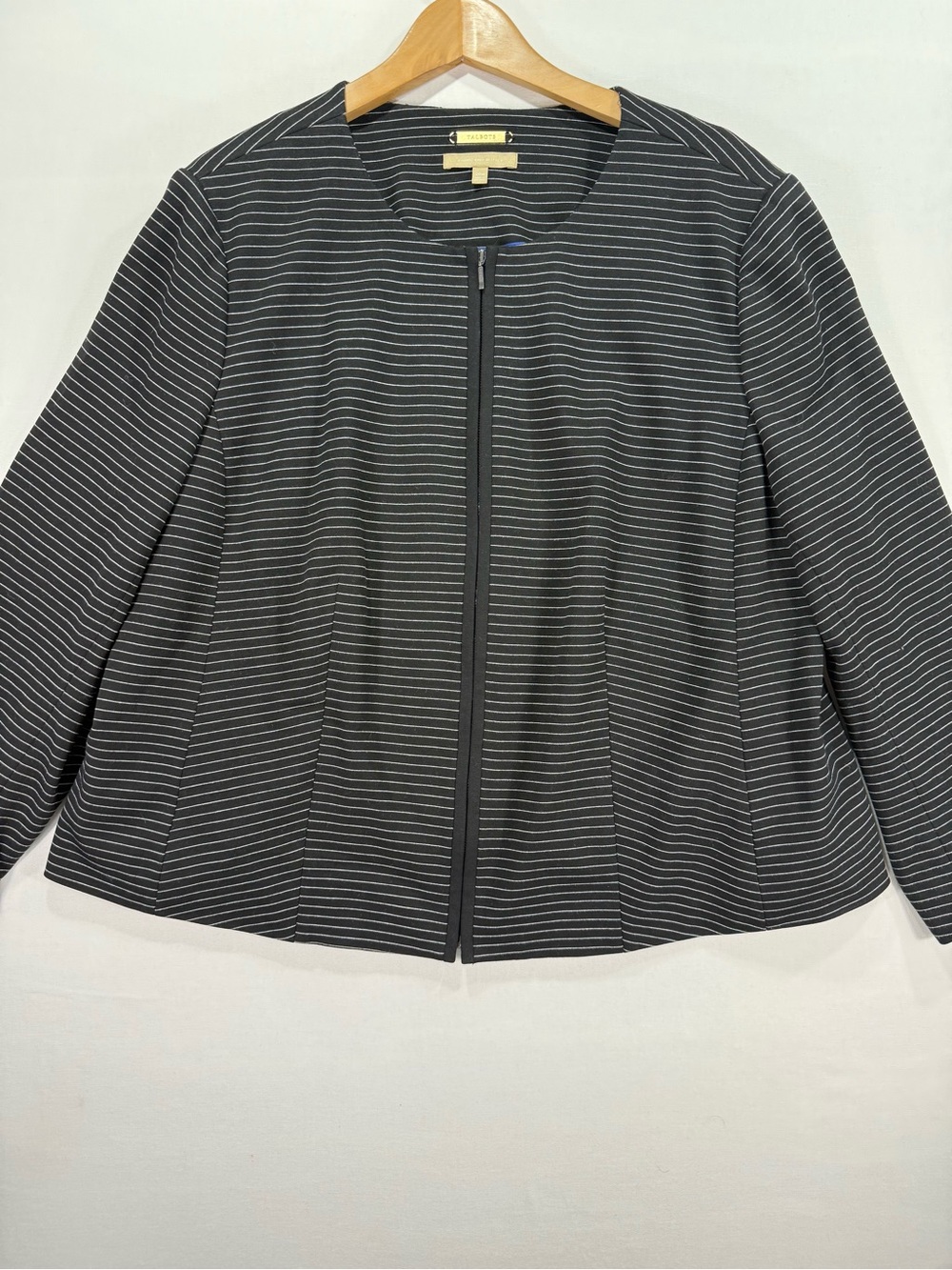 Talbots Striped Jacket in Black & White Good Condition Size 20W